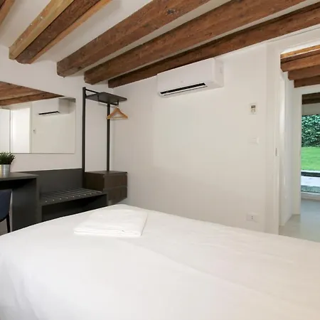 Modern Art Apartment