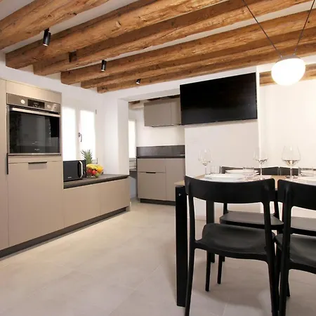 Modern Art Apartment