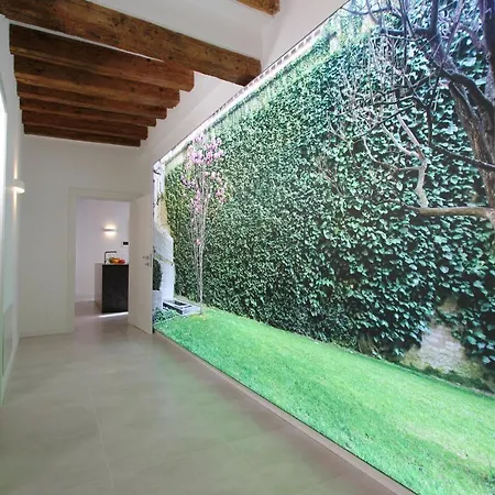 Modern Art Apartment