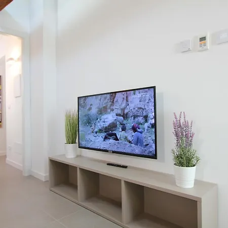 Modern Art Apartment