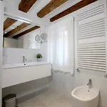 Modern Art Apartamento Veneza