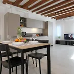 Apartamento Modern Art